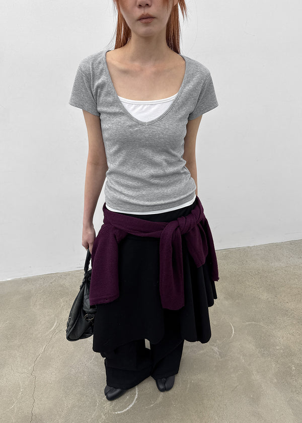 [MADE] Dutsbi Deep V-Neck Short Sleeve Top