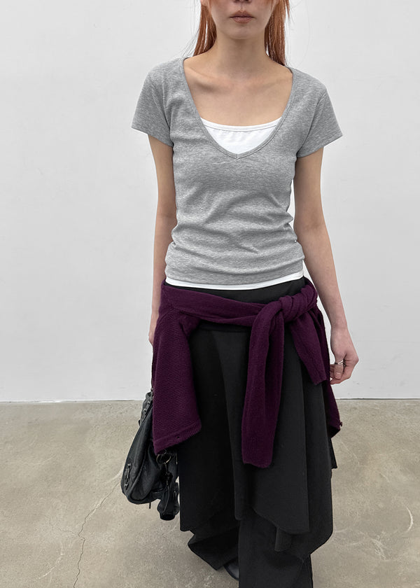 [MADE] Dutsbi Deep V-Neck Short Sleeve Top