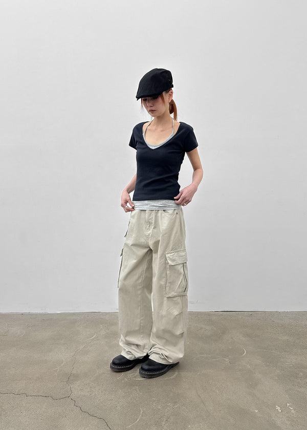 [MADE] Dutsbi Deep V-Neck Short Sleeve Top