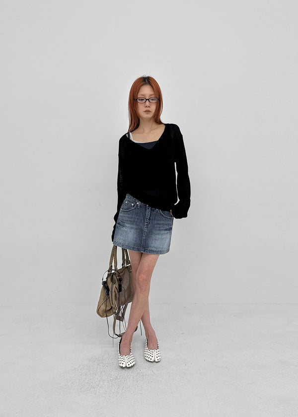 Jenishu Deep V-neck Long Sleeve Knit