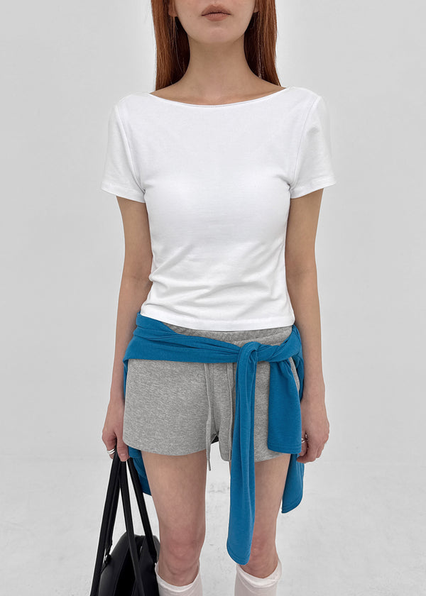 [MADE] Floven Backless Short Sleeve Top (Built-in Cap)