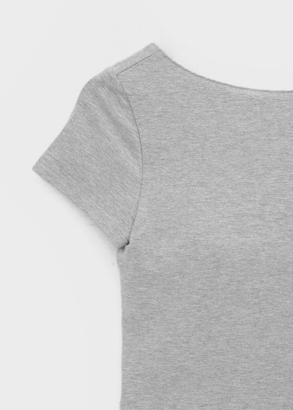 [MADE] Floven Backless Short Sleeve Top (Built-in Cap)