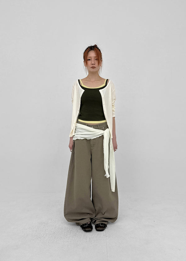 Stanette Button Round Cardigan