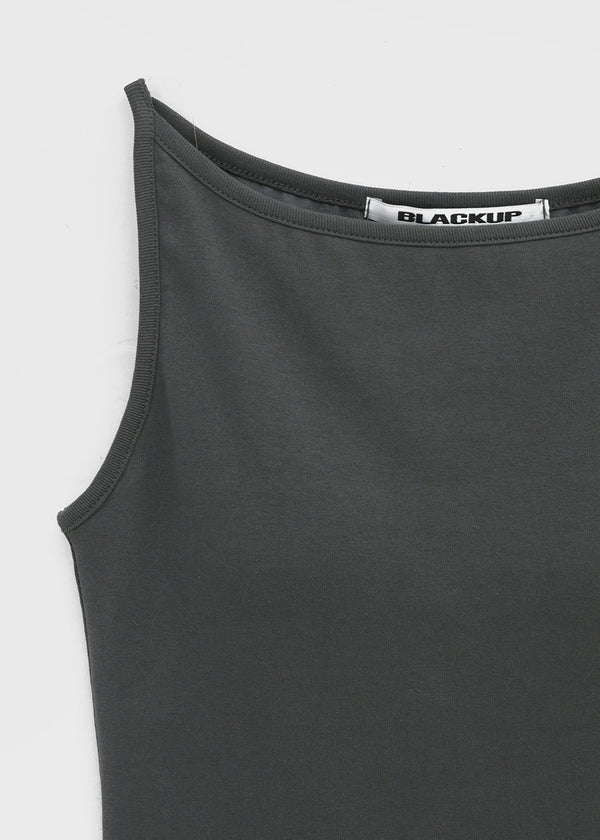 [MADE] Yeti Boat Neck Sleeveless Top (Built-in Cap)