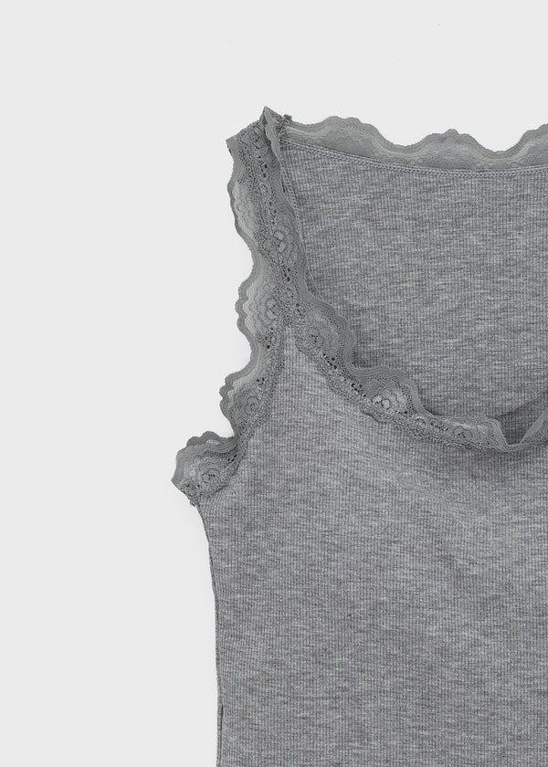 Telson Lace Crop Sleeveless (Built-in Cap)