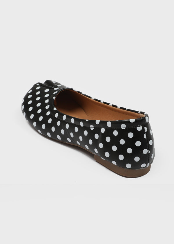 Temala Dot Tabi Flat Shoes