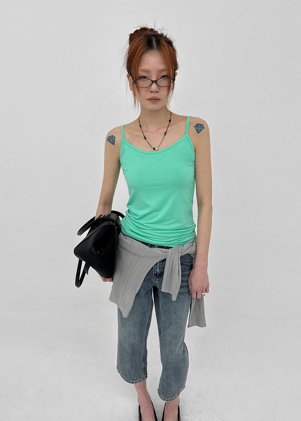 Rocating Color Basic Sleeveless Top