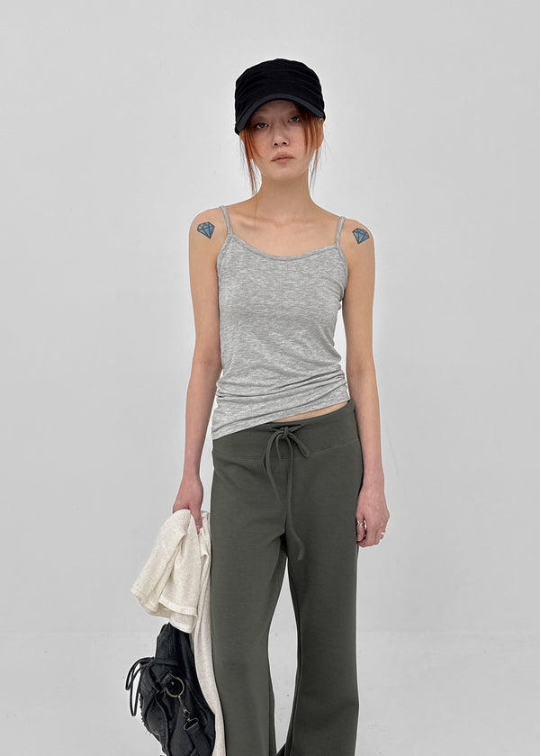 Rocating Color Basic Sleeveless Top