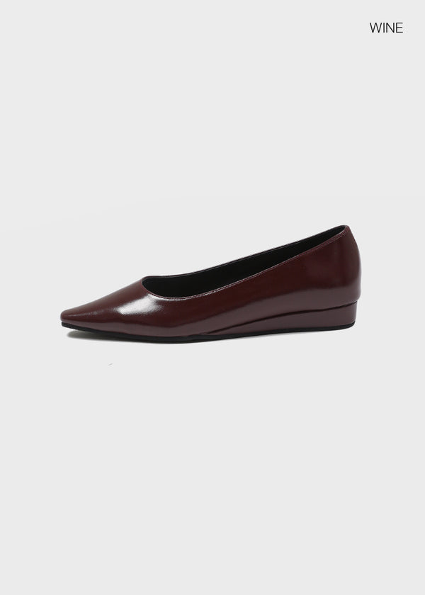 Derroki Stiletto Flat Shoes