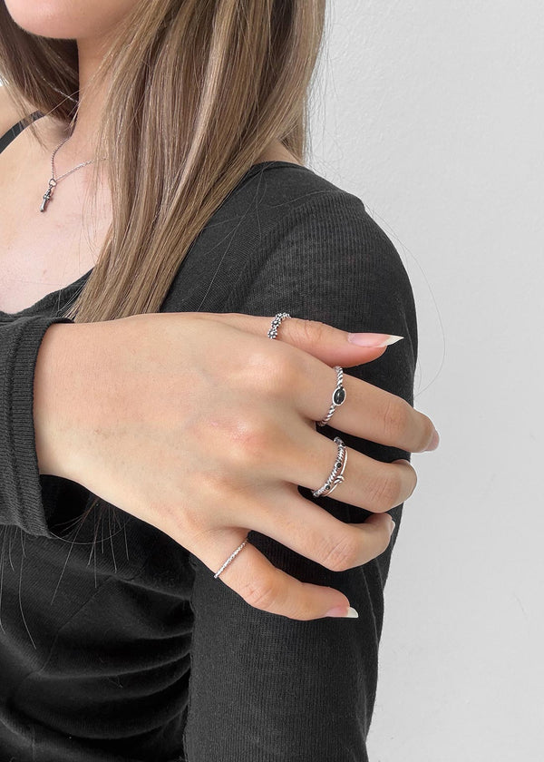 Sheila 7-piece Silver Ring Set