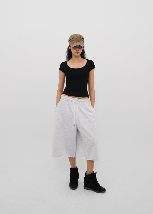 [B-BASIC] Mid-Sweat Cut-Out Bermuda Pants