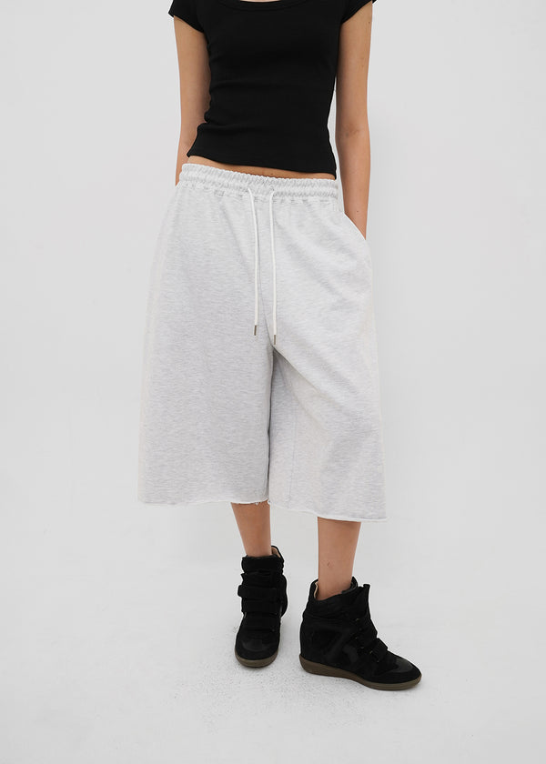 [B-BASIC] Mid-Sweat Cut-Out Bermuda Pants