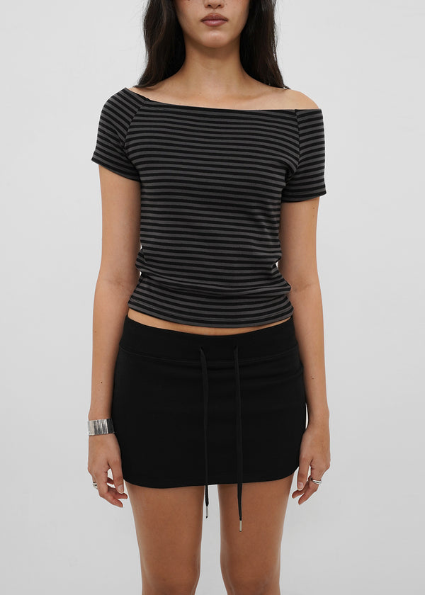 [B-BASIC] Standard Slim Off-Shoulder Short-Sleeve T-Shirt (2 SIZE)
