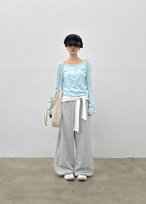 [MADE] Hibe Henley Neck Long Sleeve Top