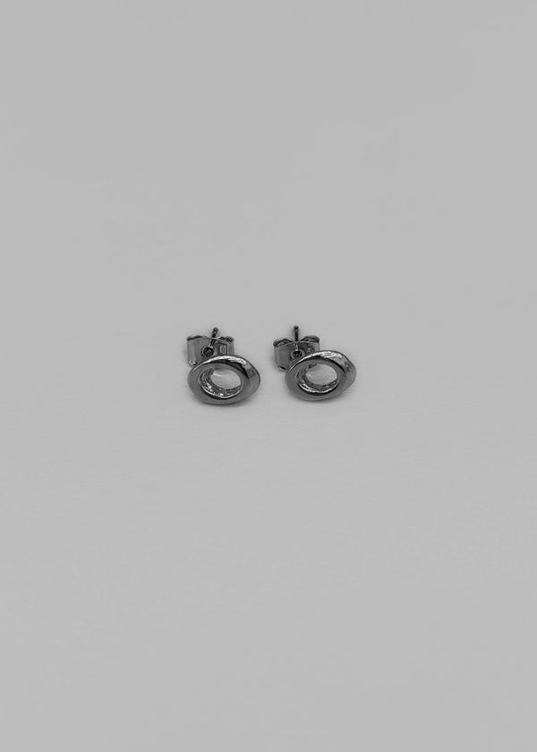 Tukatsu Silver Circle Earrings
