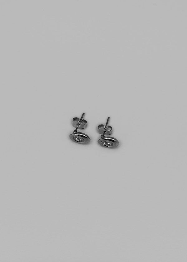 Tukatsu Silver Circle Earrings