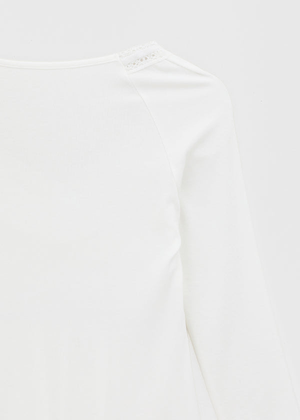 Licia V-neck Lace 3/4 Sleeve T-shirt