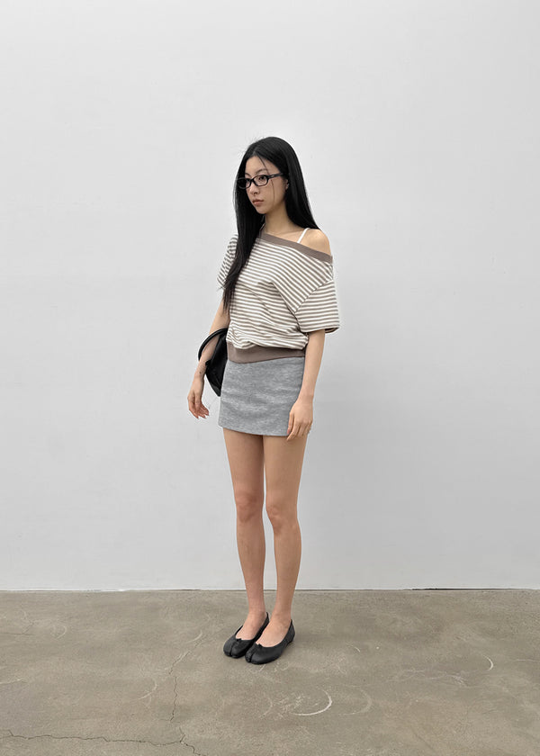 [MADE] Welco Stripe Off-Shoulder Short Sleeve Top