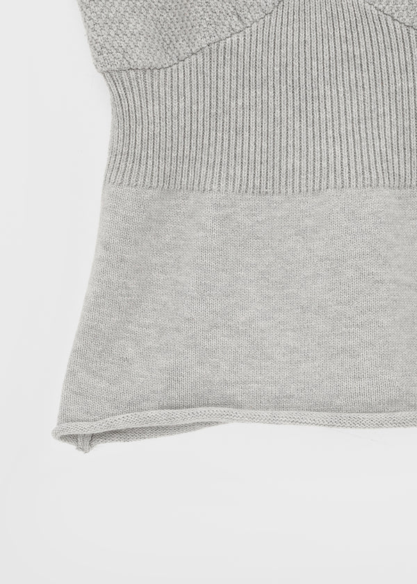Decant Lace V-neck Sleeveless Knit