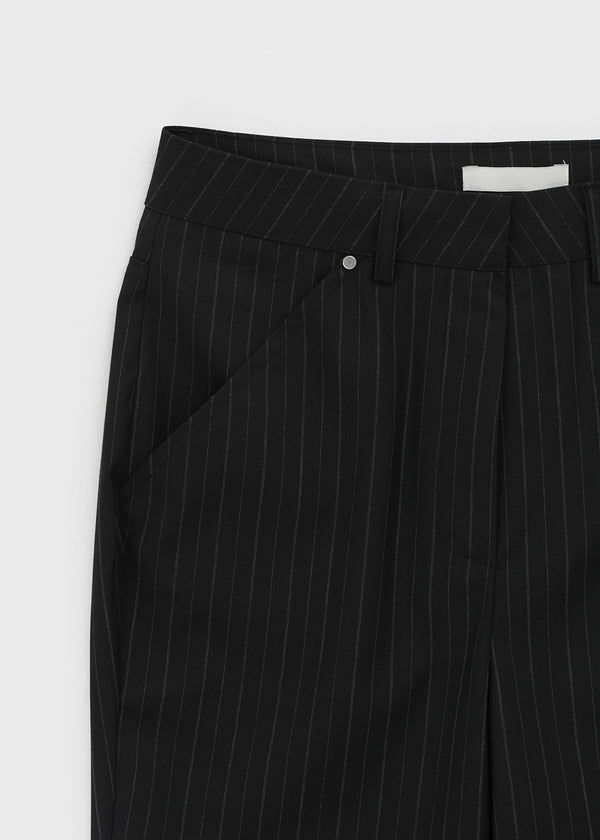 Kimsha Bootcut Capri Pants