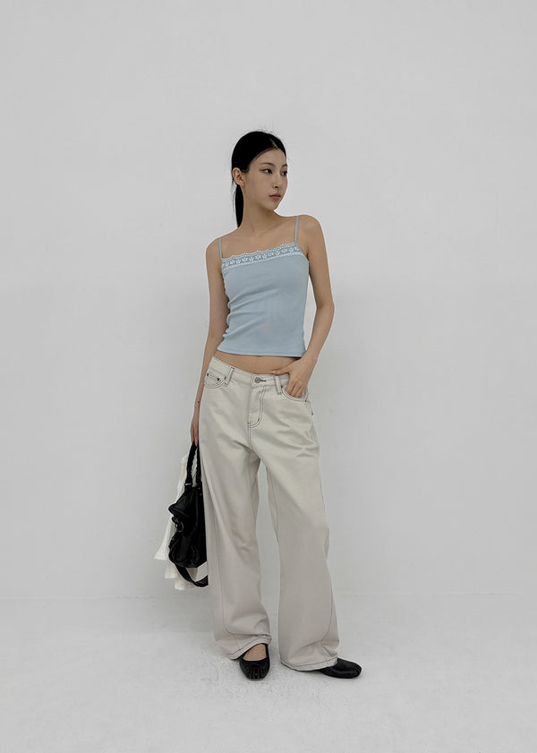 Foredy Square Lace Sleeveless