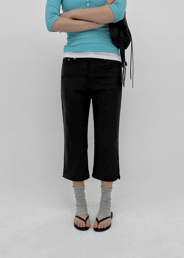 Popu Slit Capri Pants