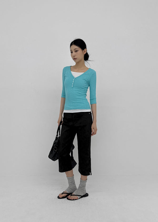 Popu Slit Capri Pants
