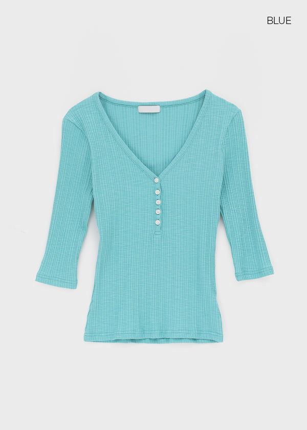 Loopty Button V-neck Ribbed 3/4 Sleeve Tee