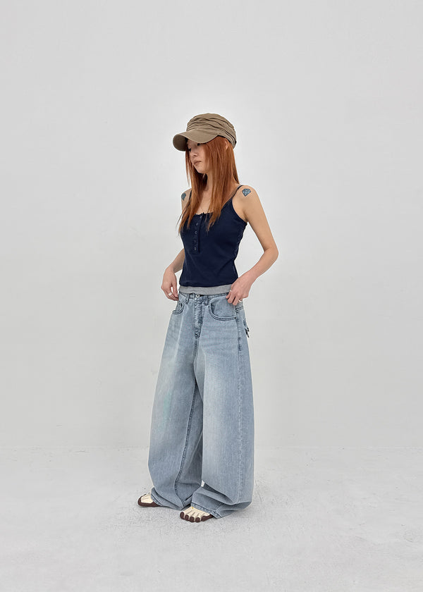 Comtian Back Pocket Washed Wide Denim Pants