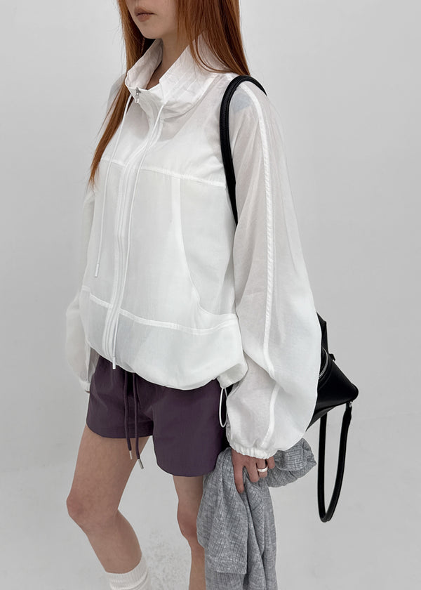 Rasion Strap High-neck Windbreaker