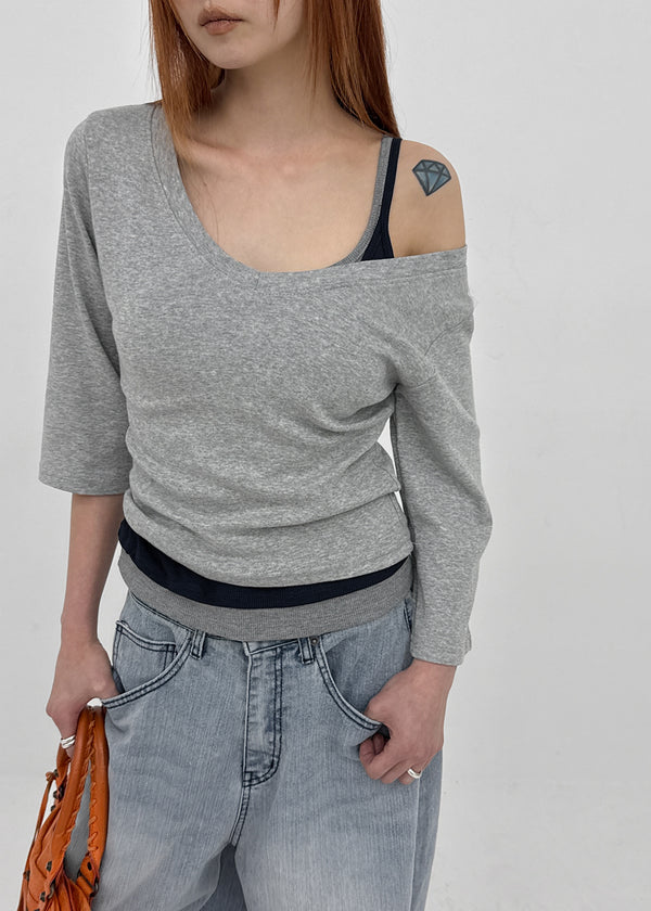 Rotols V-neck Sleeveless T-shirt
