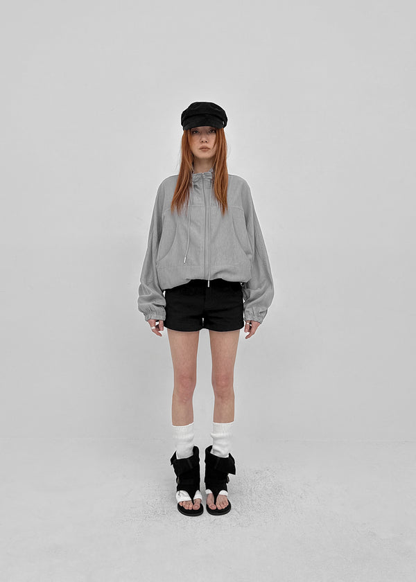 Rasion Strap High-neck Windbreaker