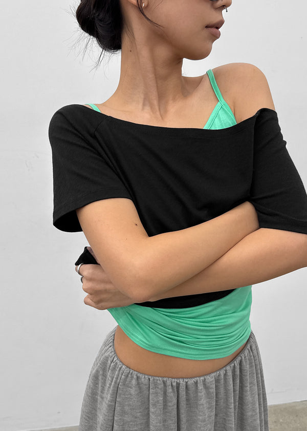 [MADE] Selni Off-Shoulder Short-Sleeve Tee (Set Available)