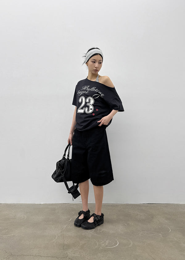 [MADE] Vermel Printed Asymmetric Shoulder Short Sleeve Top