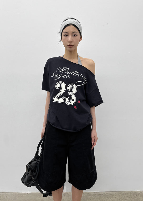 [MADE] Vermel Printed Asymmetric Shoulder Short Sleeve Top