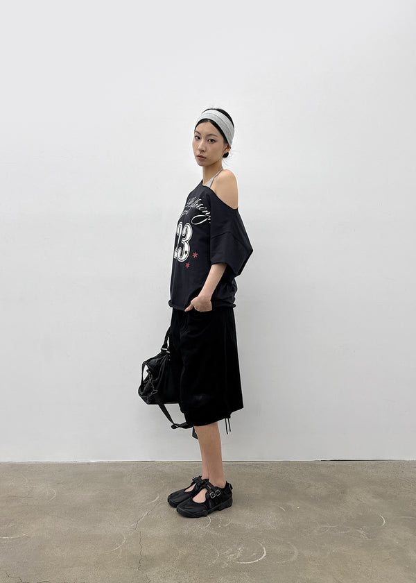[MADE] Vermel Printed Asymmetric Shoulder Short Sleeve Top