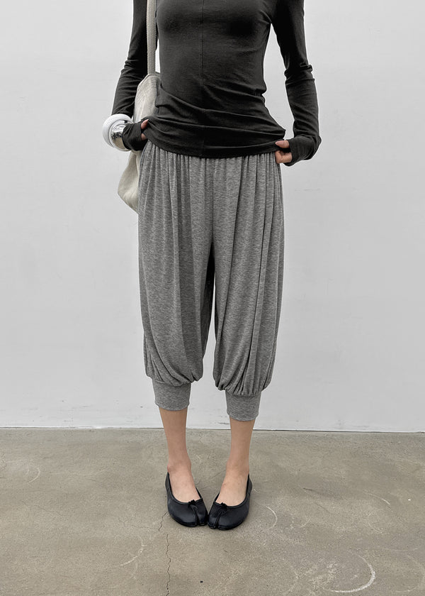 Abtic 3/4 Length Aladdin Pants