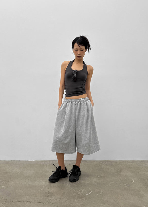 (UNISEX) Hugging Pintuck Bermuda Banding Pants