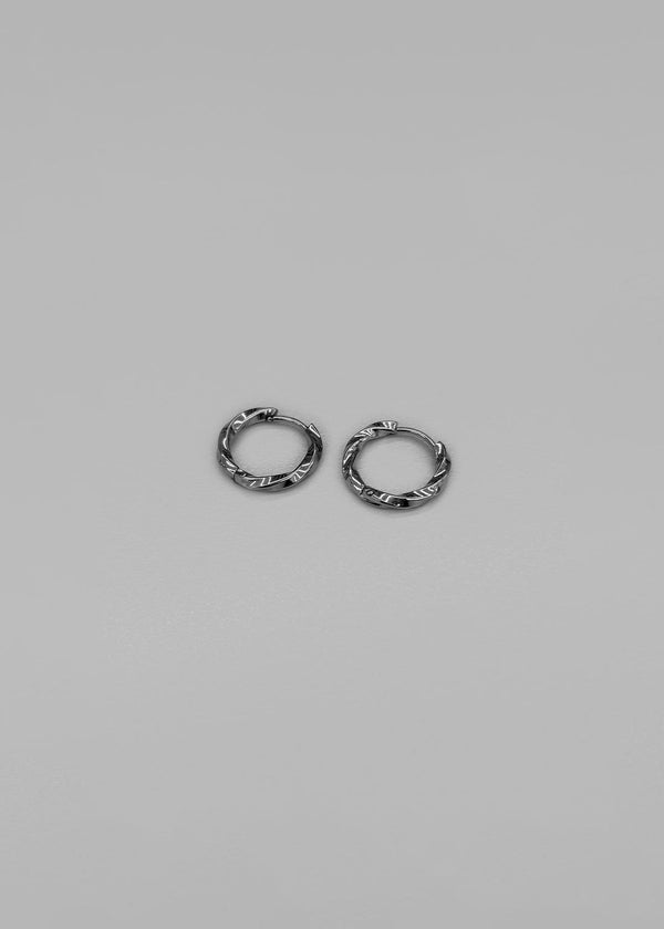 Jiro Bird Twist Ring Earrings