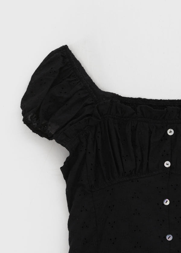Gentic Punching Frill Short Sleeve Blouse
