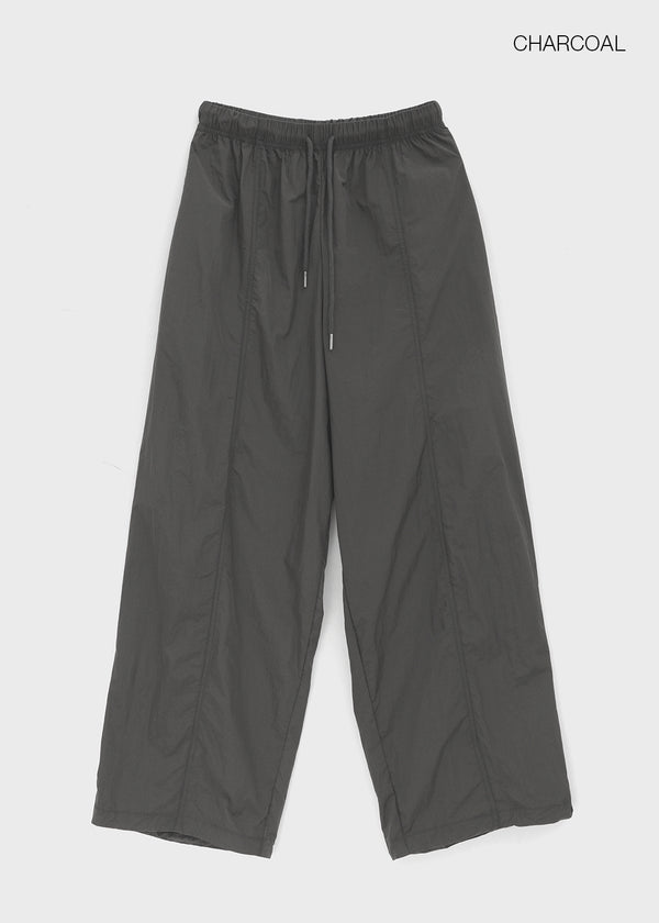 [MADE] Kuld Nylon Balloon Banded Pants