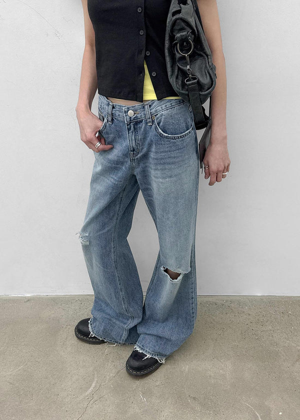 Rotomi Damaged Low-waisted Bootcut Denim Pants