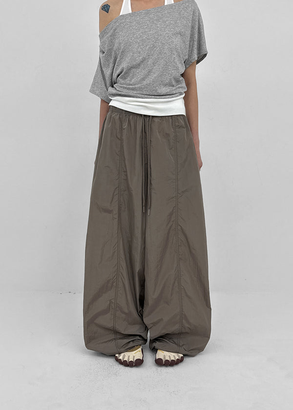 [MADE] Kuld Nylon Balloon Banded Pants