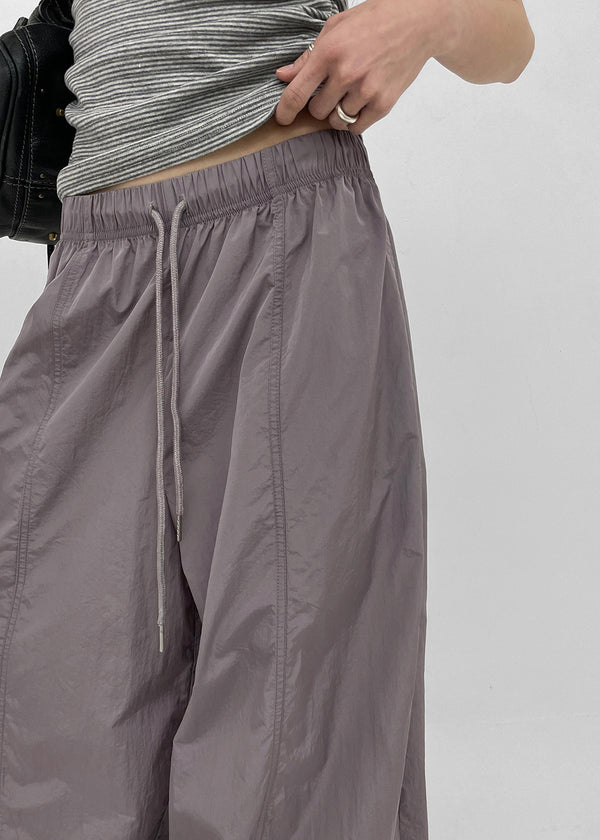 [MADE] Kuld Nylon Balloon Banded Pants
