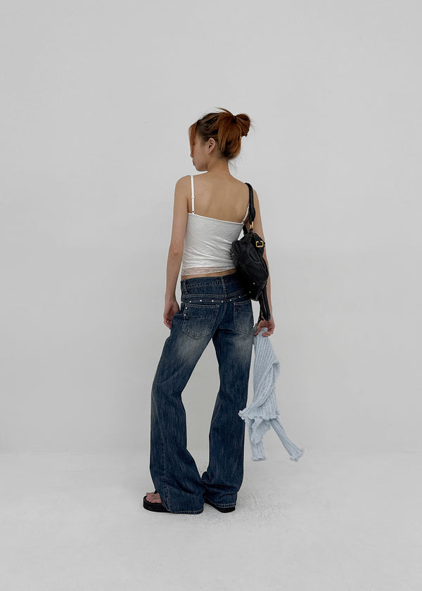 Shellys Lace Crop Sleeveless (built-in Cup)