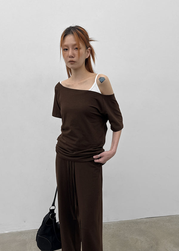 [MADE] Selni Off-Shoulder Short-Sleeve Tee (Set Available)