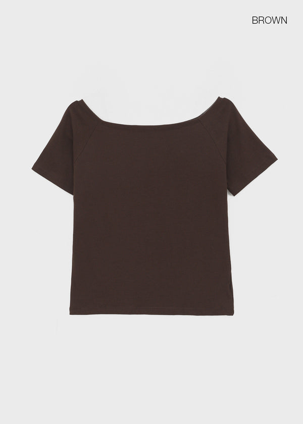 [MADE] Selni Off-Shoulder Short-Sleeve Tee (Set Available)