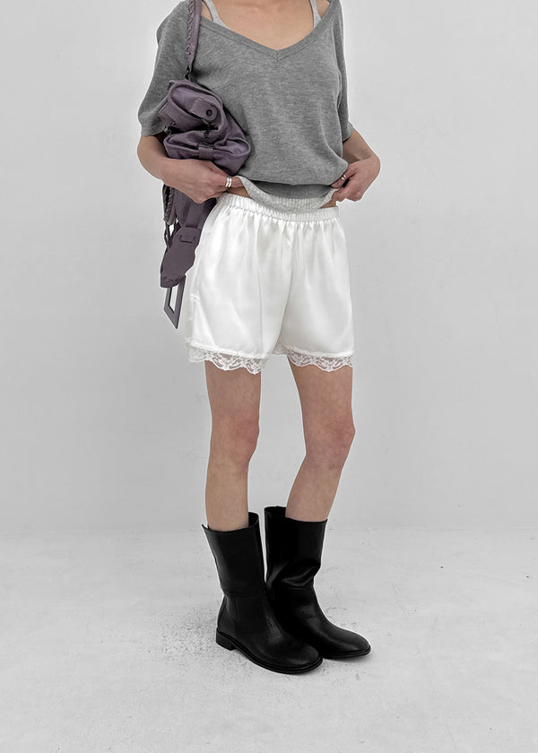 Kaihu Lace Satin Shorts