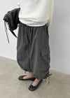 (UNISEX) Kanchok Shirred Cargo Nylon Bermuda Shorts