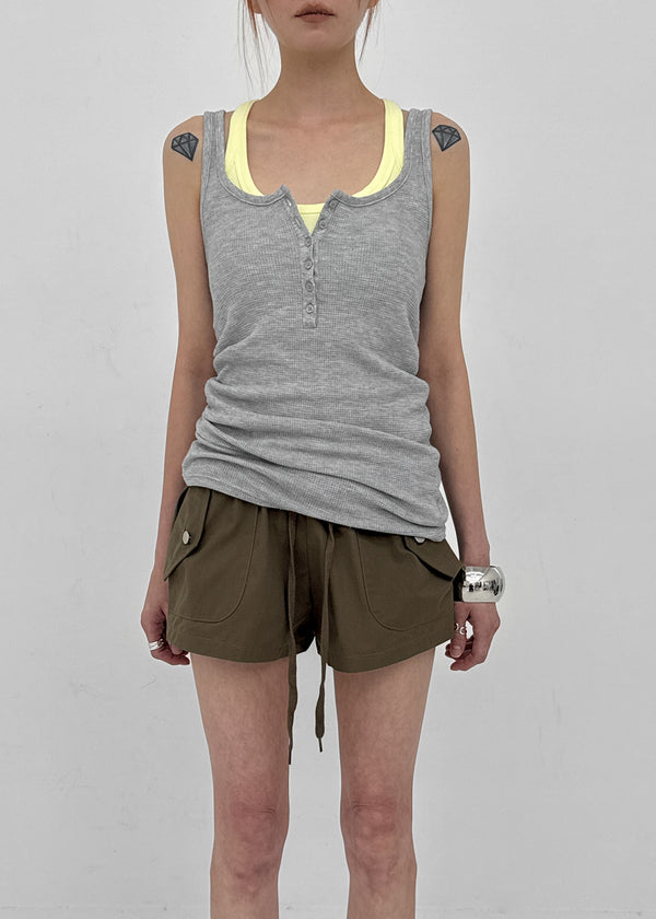 Syndrome Low-waisted Shorts